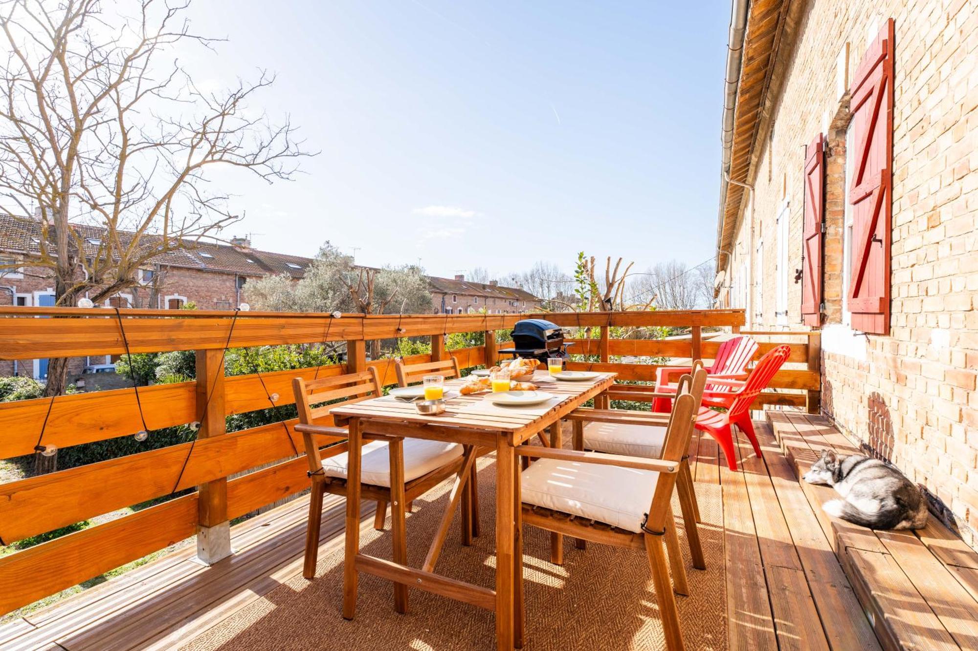 Grand Appartement Familiale - Camargue Salin-de-Giraud Exterior photo